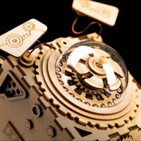 Seymour DIY Wooden Clockwork Music Box