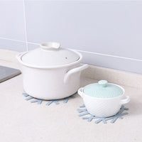 Snowflake Shape Heat-resistant Table Mat